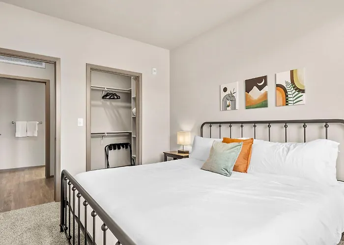 Apartment Stunning Westgate Cozysuites By Stadium W/pool 11 Glendale