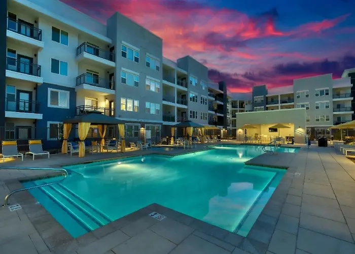 Apartment Stunning Westgate Cozysuites By Stadium W/pool 11