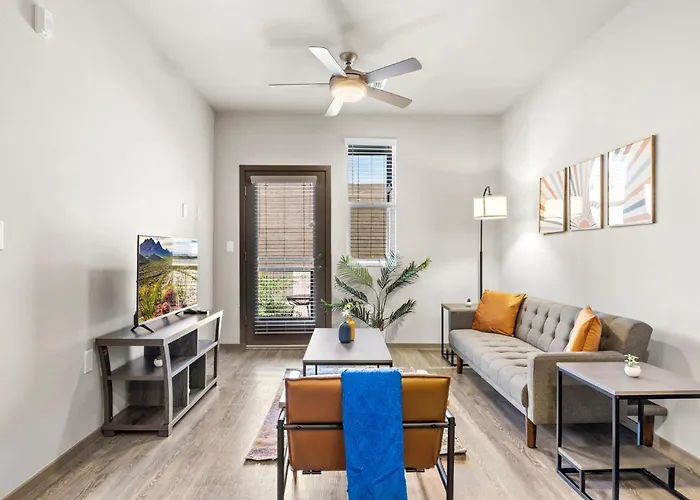 Stunning Westgate Cozysuites By Stadium W/pool 11 *