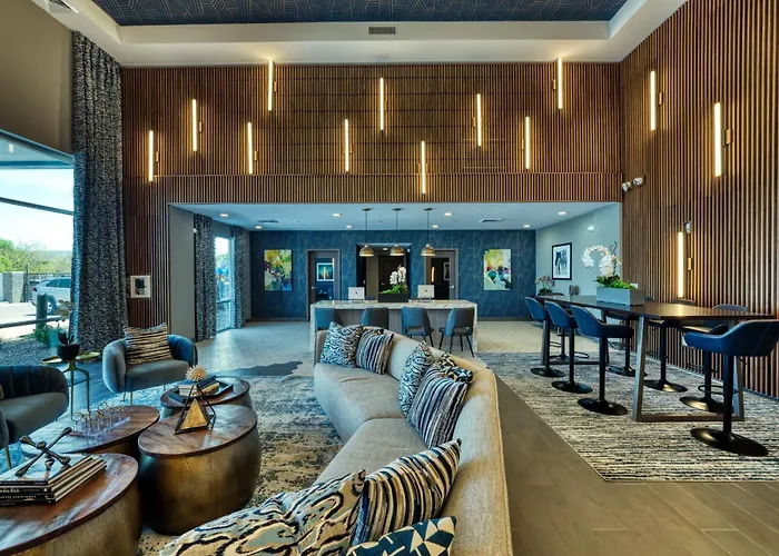 Stunning Westgate Cozysuites By Stadium W/pool 11 Apartment
