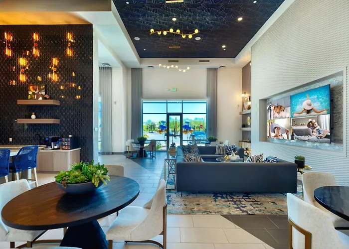 Stunning Westgate Cozysuites By Stadium W/pool 11 Apartment Glendale