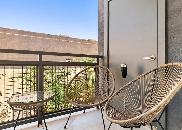 Stunning Westgate Cozysuites By Stadium W/pool 11 Glendale