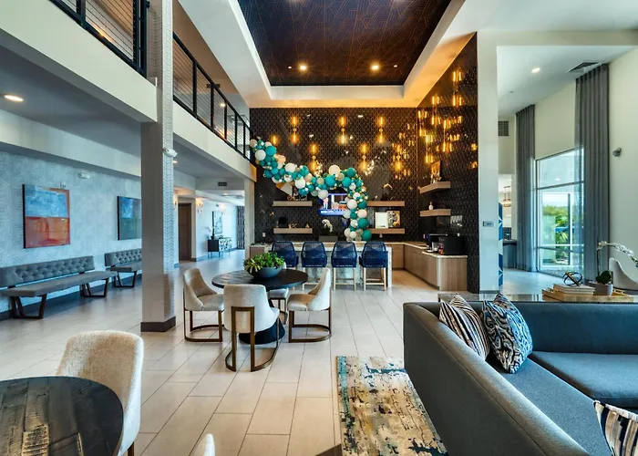 Apartment Stunning Westgate Cozysuites By Stadium W/pool 11 Glendale
